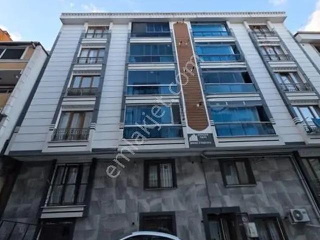 Esenyurt Yeşilkent Mah. Yeni Binada Kiralık 2+1 Daire