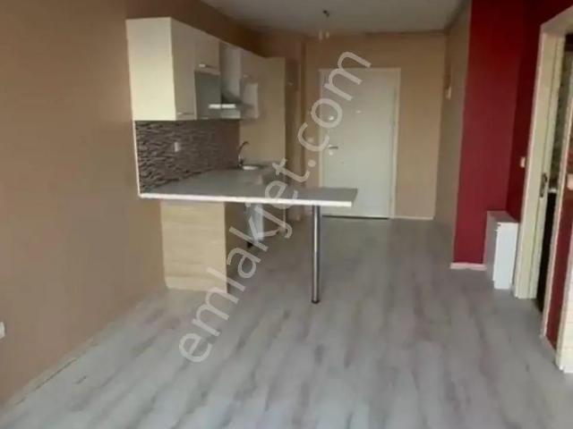 Esenyurt Yeşilkent Mahallesi'nde 1+1 Kiralık Daire
