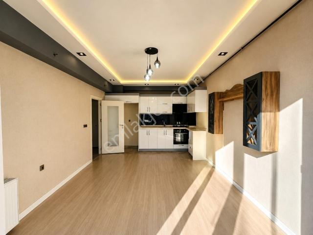 Esenyurt Yeşilkent Mh Live Terrace Recidence 2+1 Amerkan Mutfak