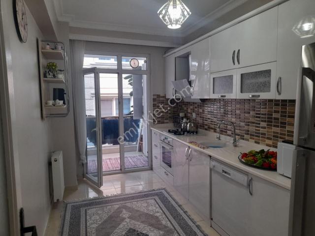 Esenyurt Yeşilpark Sitesinde Masrafsız 3+1 Satılık Daire