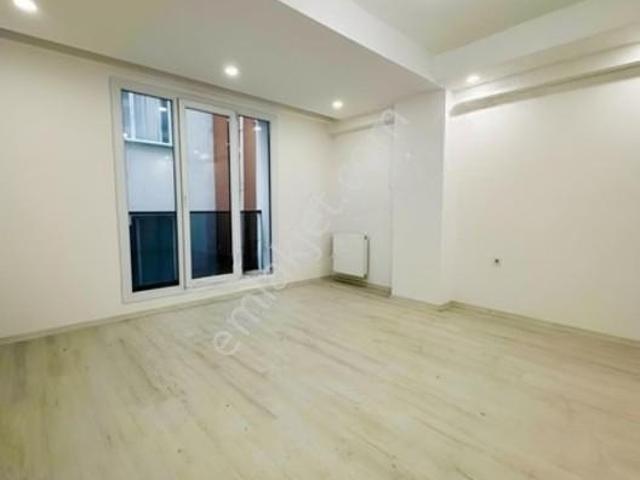 Esenyurt Yenikent Mah Göçmen Mah Kiralık Sıfır Daire