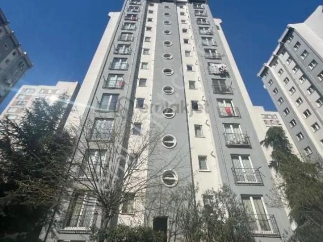 Esenyurt Yenikent Site İçinde Eşyalı eşyasız Kiralık 2+1 Daire