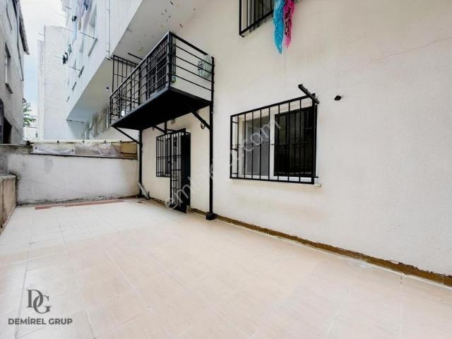 Esenyurt Yunus Emre'de 2+1 Bahçe Kullanımlı Kiralık Daire
