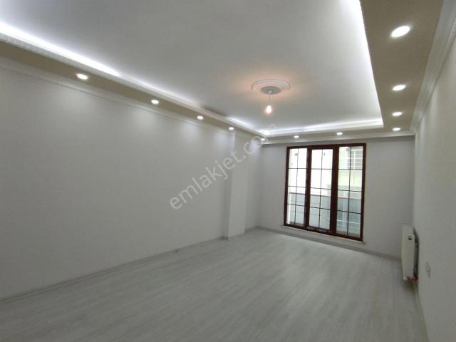Esenyurt Akçaburgaz Mah Sıfır 85,m2 2+1 1 Kat Daire