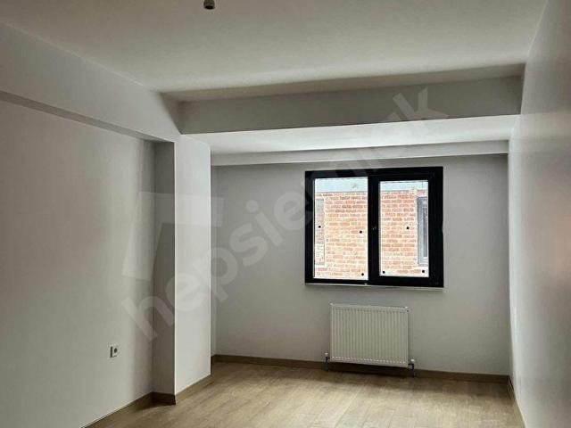 ESENYURT AKEVLER SATILIK 2+1 DAİRE TAMAMINA KREDİ