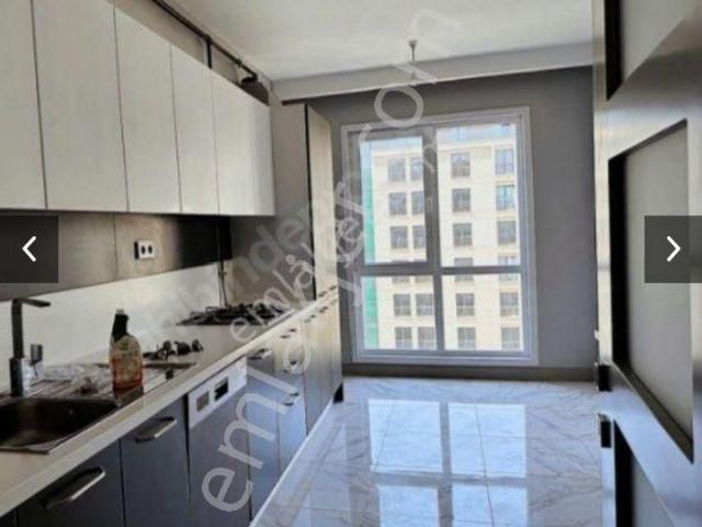 Esenyurt Ardıçlı Mahallesi Meydan Ardıçlı Evler 3,5+1 Temiz Daire