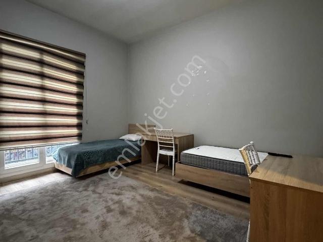 Esenyurt Belediyesinin Dibinde Kiralık 1+0 Eşyalı Stüdyo Daire