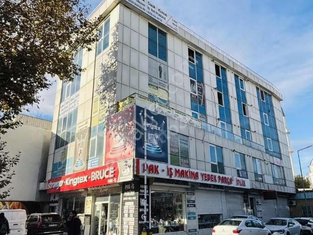 Esenyurt Depo Durağında Kiralık Ofisdoğan Araslı Bulvarı Cepheli