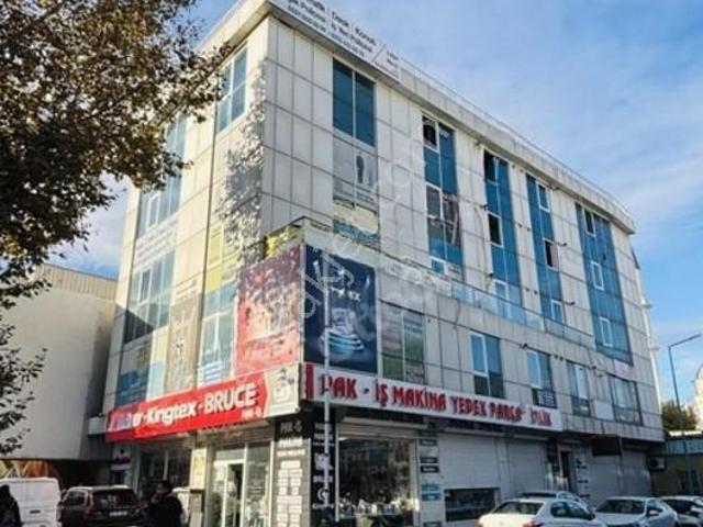 Esenyurt Depo Durağında Kiralık Ofisdoğan Araslı Bulvarı Cepheli