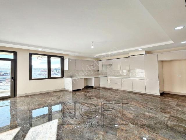 Esenyurt İncirtepe Mahallesi 3+1 160 M² Satılık Özel Tasarım V.i.p Daire 5 Balkonlu Ebeveyn Banyolu