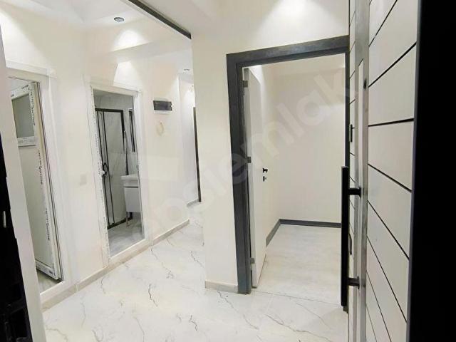 ESENYURT İNCIRTEPE MAHALLESI'NDE SATILIK 2 + 1 SIFIR DAIRE