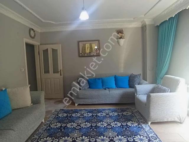 Esenyurt Kıraç Şehıtler Mahallesı'nde Satılık 2 + 1 Daıre