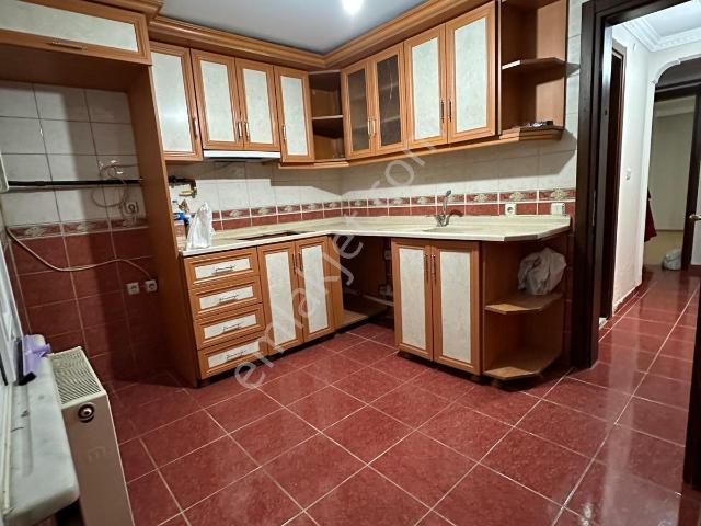 Esenyurt Kıraç'ta 2+1 Kiralık Daire