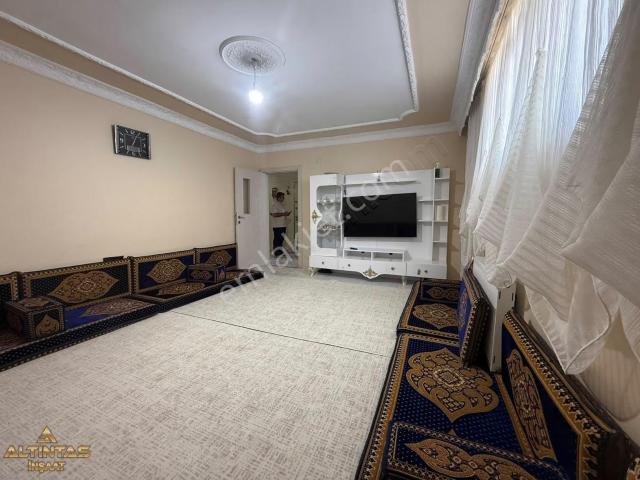 Esenyurt Kuruçeşme'de 3+1 Bahçeli Bahçe Katı