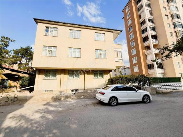 Esenyurt Mahallesi Kiralık 3+1 Yüksekgiriş