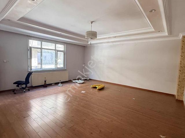 Esenyurt Maydanda Acilll Kiralık Daire