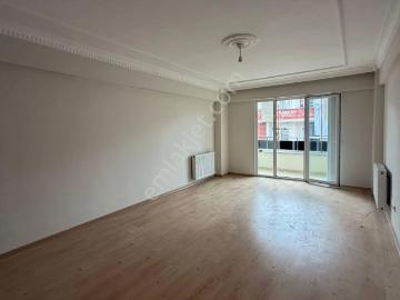 Esenyurt Mehterçeşme Mahallesi 2+1 110 M² Kiralık Boş Daire 4.kat Çift Balkon Ebeveyn Banyolu
