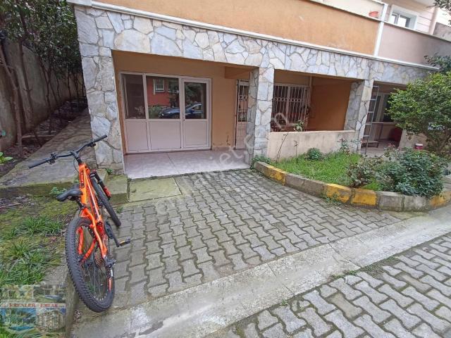 Esenyurt Merkezde Kiralık 1+1 Bahçe Katı Daire 75m²