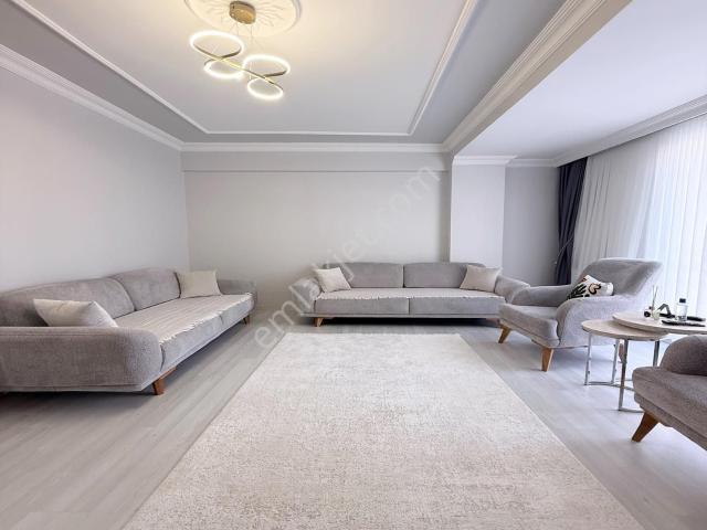 Esenyurt Çınar Mah Tek Daire Üzeri Satılık 3+1 Daire