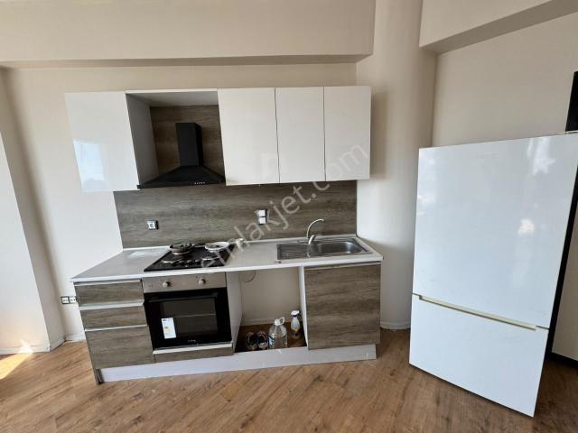 Esenyurt Pınar Mahallesi Ak Towers Sitesi Kiralık Eşyalı Daire