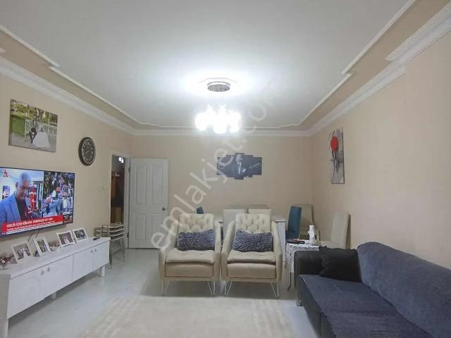 Esenyurt Saadetdere Mahallesinde Satılık 3+1 Daire
