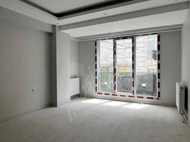 ESENYURT SELAHATTİN EYYÜBİ MAHALLESİNDE SATILIK 2+1 DAİRELER