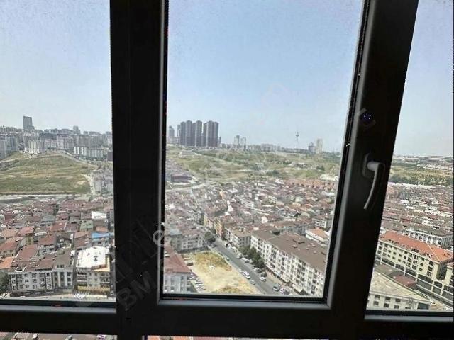 Esenyurt Star Towers De Satılık 3.5+1 En Büyük Tip Camaşır Odalı