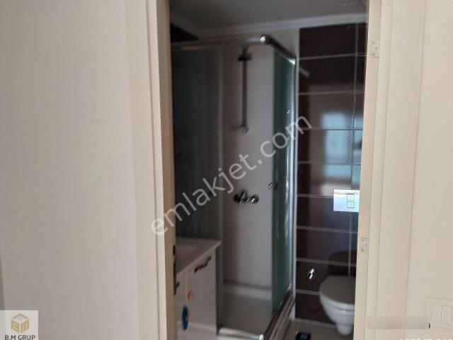 Esenyurt Star Towers De Satılık 4,5+1 Cok Geniş Bir Daire