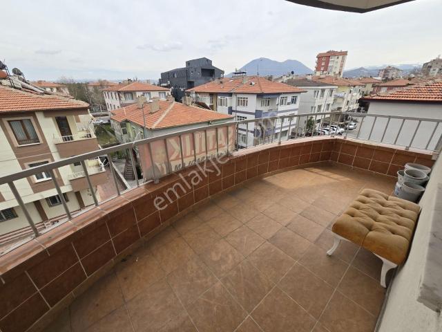 Esenyurt'da Satılık 3+1 Daire Kombili