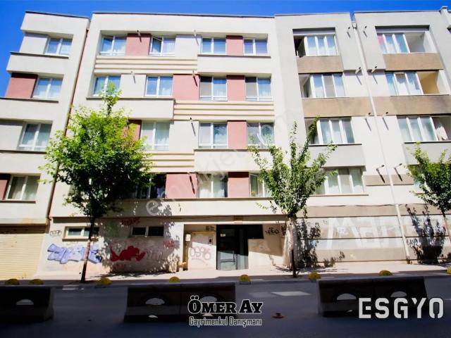 [esgyo]dan Collesıum Yanıboyası Yeniarakat Asansörlü Kiralık 1+1