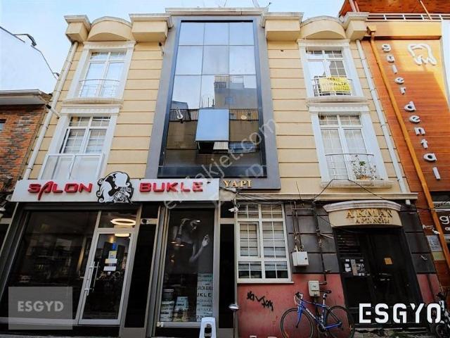 Esgyo'dan Doktorlar, Espark, Haller Yakını Kiralık 1+1 Daire
