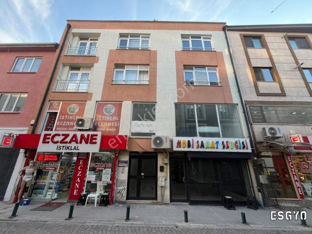 Esgyo'dan İstiklal Mh Millet Bahçesi Yakını 2+0 Kiralık Daire