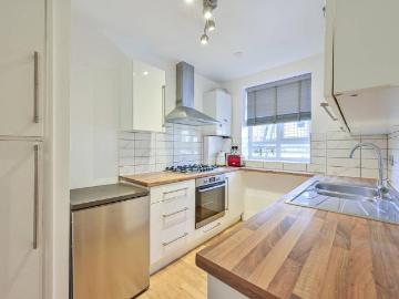 Southfields, SW18, Battersea Reach, London, Greater London