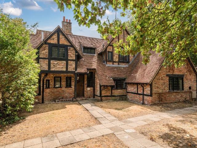 Esher Place Avenue, Esher KT10, 4 bed detached house to rent, £5,075 pcm | PrimeLocation