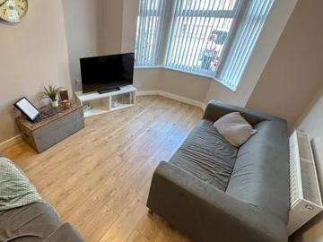 Kensington L7 Liverpool, Kensington Liverpool, L7, North East Wales, Midlands