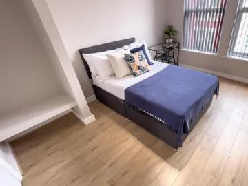 Kensington L7 Liverpool, Kensington Liverpool, L7, North East Wales, Midlands