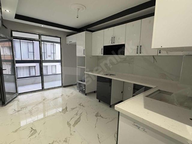 ESİL GRUP'TAN ERTAŞ CD YAKINI SIFIR ASANSÖRLÜ DAİRE