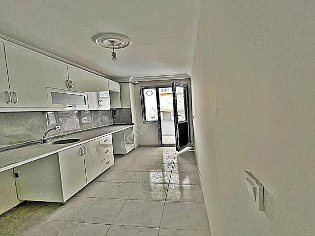 Eskulenin Dibinde Sıfır 2+1 Satılık Daire