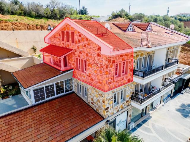 Eski Datçada 75 M² 2+1 Bahçeli Çatı Dublex Satılık Daire