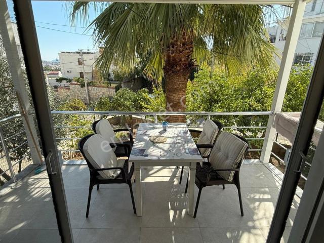Eskiçeşmede Geniş Bahçeli Müstakil Girişli Flat Fuulyapılı Daire