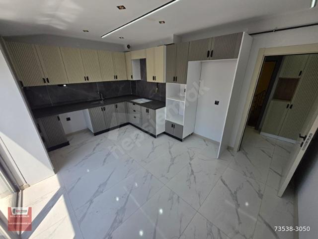 ESKİŞEHİR ÇAMLICA MAHALLESİNDE SATILIK 5+1 250m2 SIFIR DAİRE