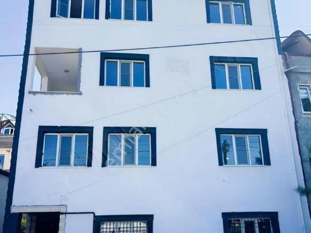 Eskişehir Bağları Selçukluda Kiralık Sıfır 2+1 Kombili Daire