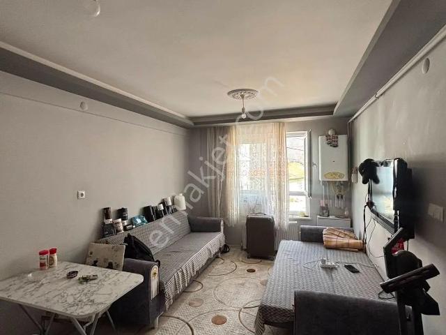 Eskişehir tepebaşı,esentepe Mahallesinde Kiralık 1+1 Daire  Eğitimciler Caddesi Yakını