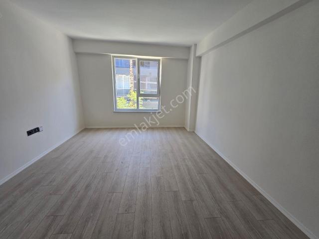 Eskişehir Tepebaşı Esentepe Mh Ayrı Mutfaklı 1+1 Satılık Daire