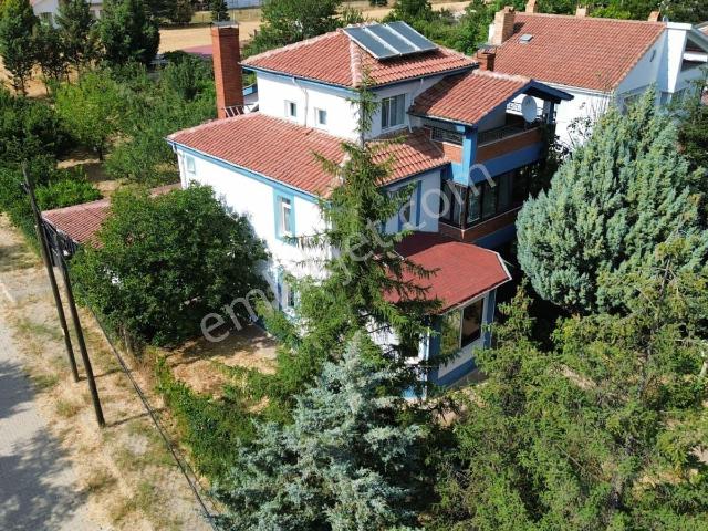 Eskişehir Tepebaşı Yukarı Söğütönü Konut İmarlı 1.440m2 Köşe Parsel Emsalsiz Bahçe 330m2 Dubleks Ev