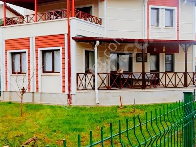 Eskişehir Yolu Üzeri Ihlamurkent'te Özel Tasarım6+1satılık Villa
