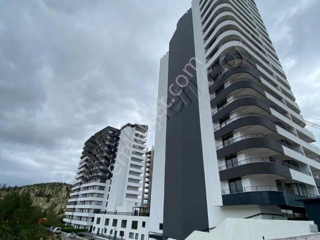 Eskişehir Yolu Üzerinde Villa Konseptli Kış Bahçeli Harika Daire