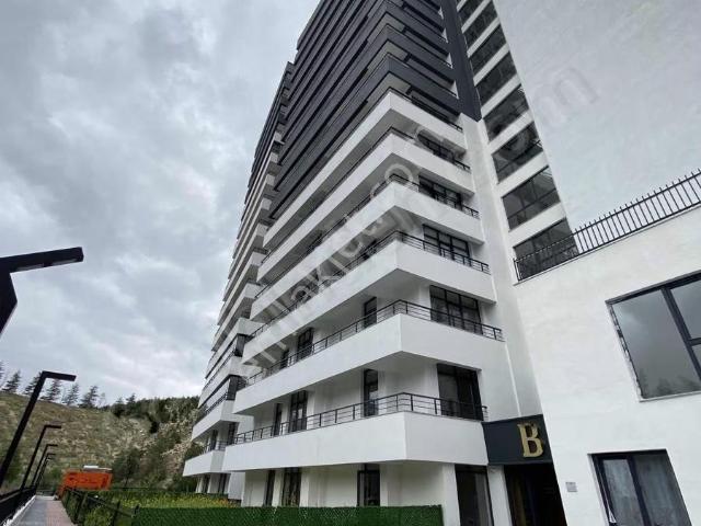 Eskişehir Yolunda Orman Manzaralı Metroya Yakın 2+1 Kiralık