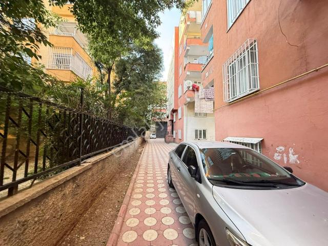 Eski Havaalanı Yanı 3+1 Acil Satılık Daire!
