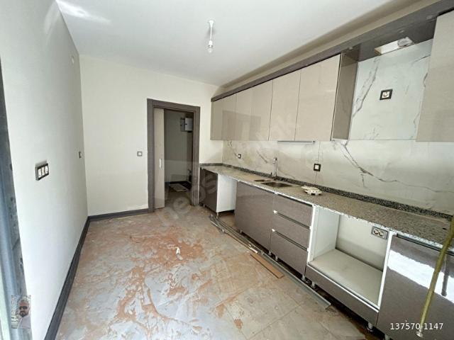 ESKİ KEMAL ÇİPE CAMİİ KARŞISINDA 3+1 GÜNEY CEPHE KİRALIK DAİRE